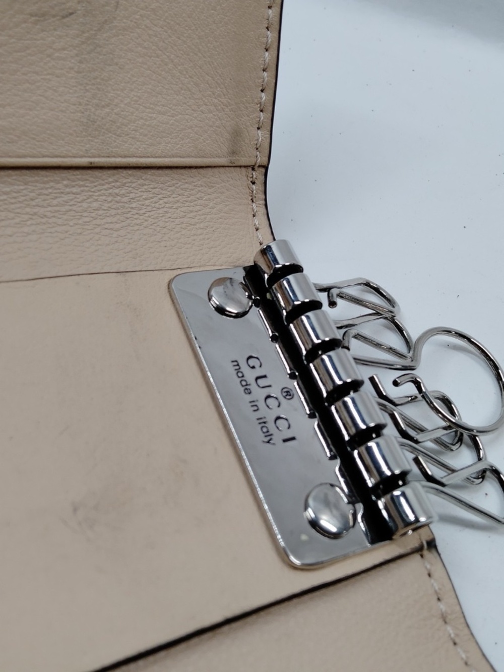 Gucci Key Case - Picture 5 of 6